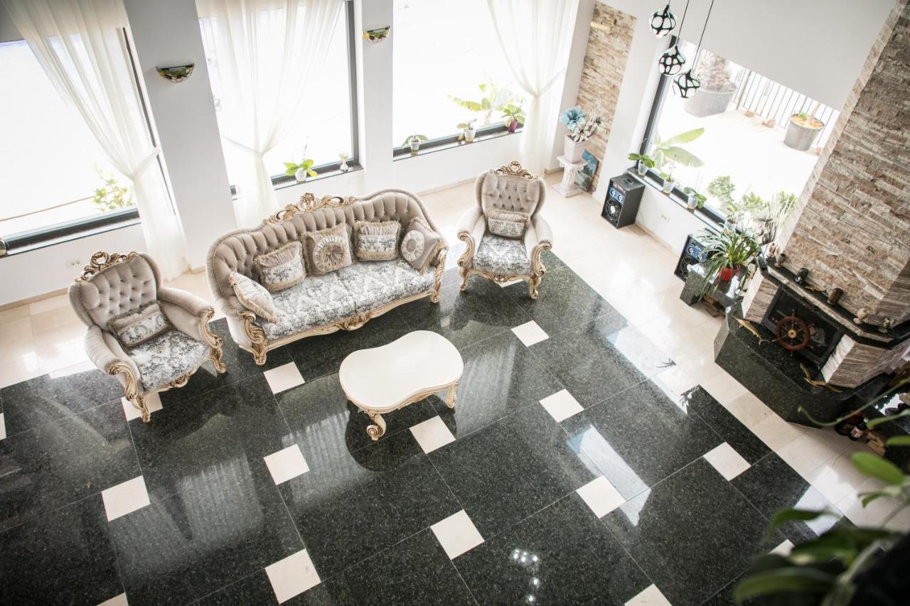 Almar Lake View Boutique H Adults Only Mamaia Exteriér fotografie