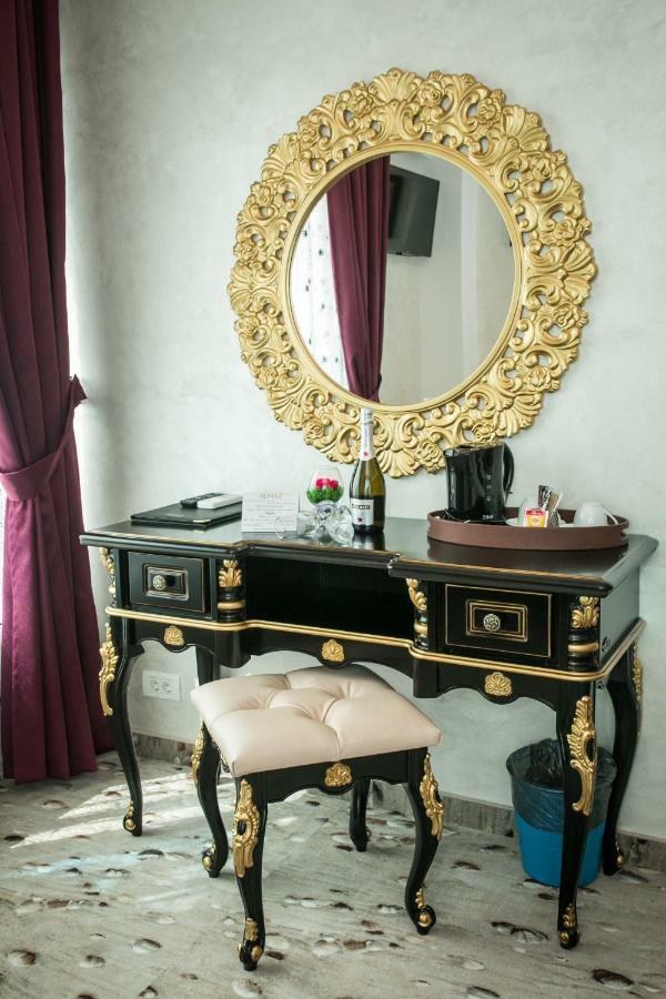 Almar Lake View Boutique H Adults Only Mamaia Exteriér fotografie