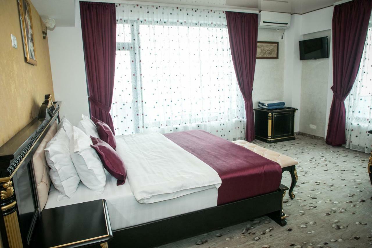 Almar Lake View Boutique H Adults Only Mamaia Exteriér fotografie