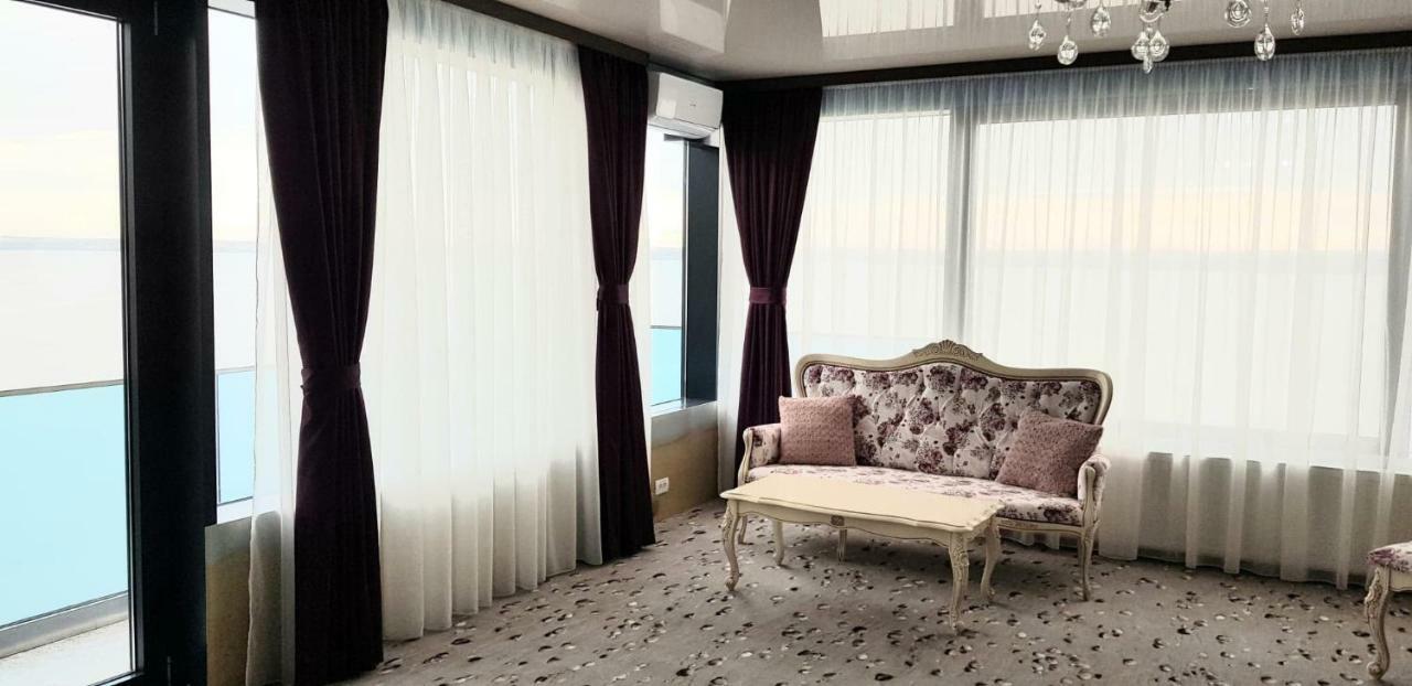 Almar Lake View Boutique H Adults Only Mamaia Exteriér fotografie